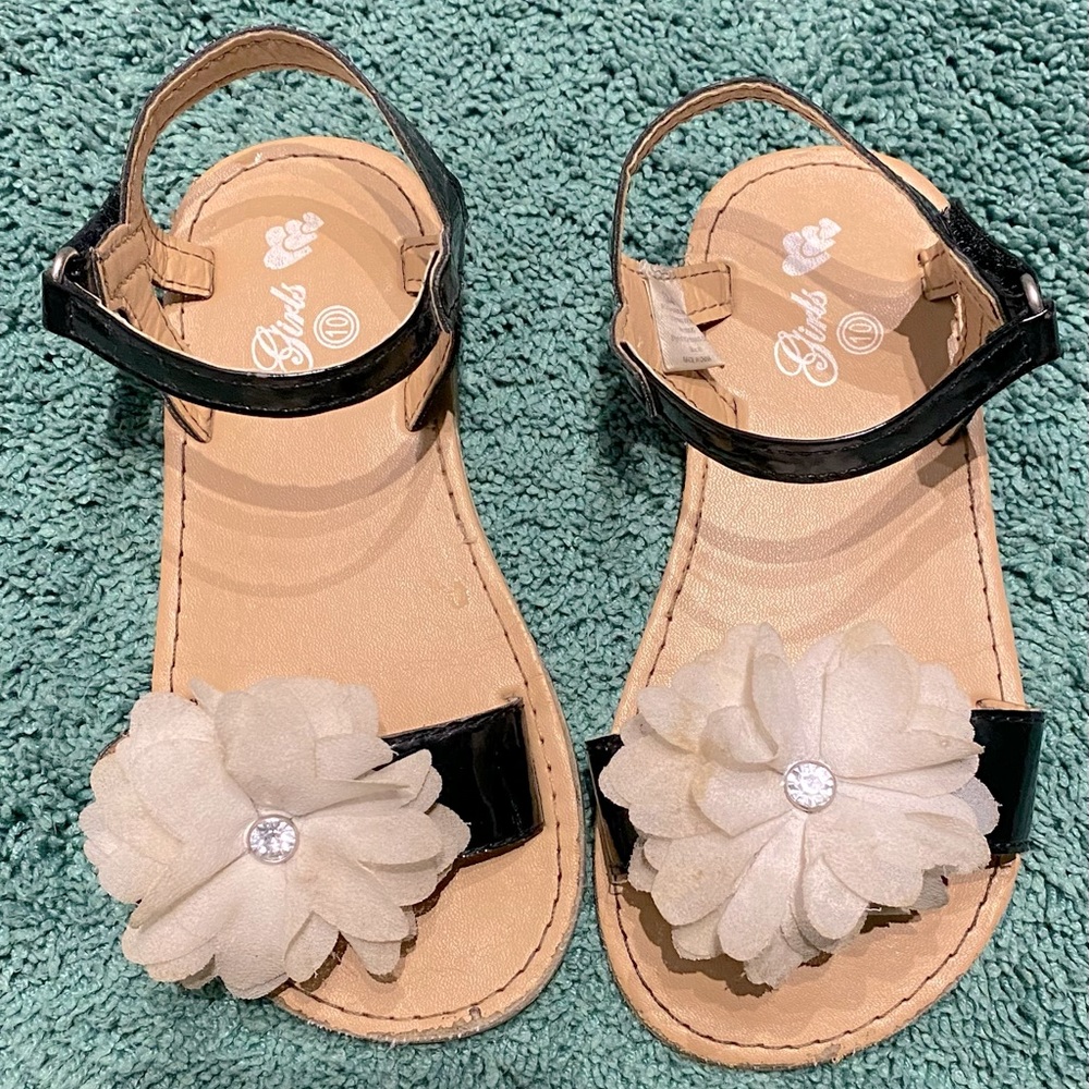 Tulle and patent flower strappy sandals